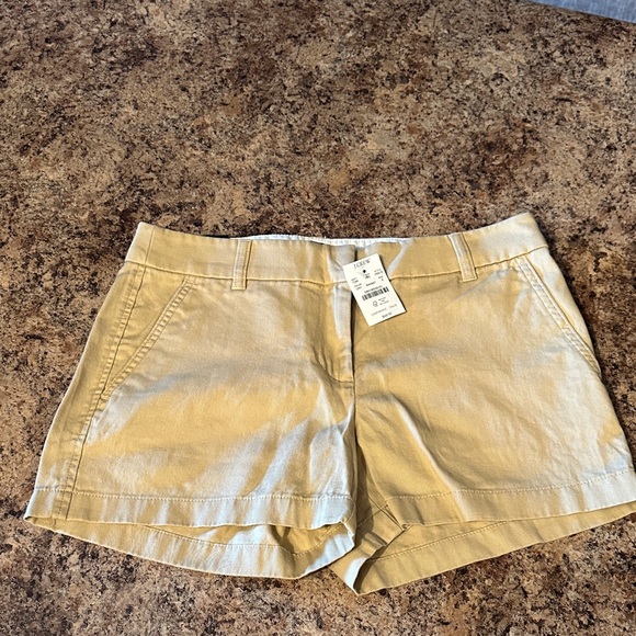 J. Crew Pants - J Crew size 4, Women's Khaki Cotton Blend Shorts
